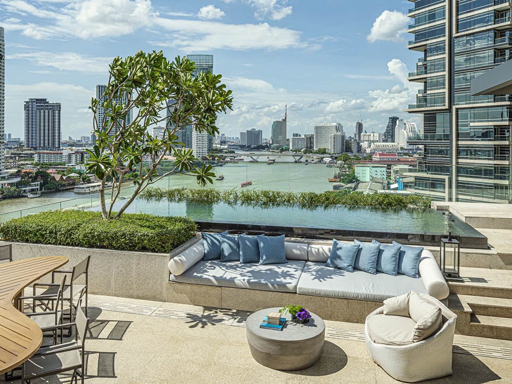 Four Seasons Bangkok at Chao Phraya River