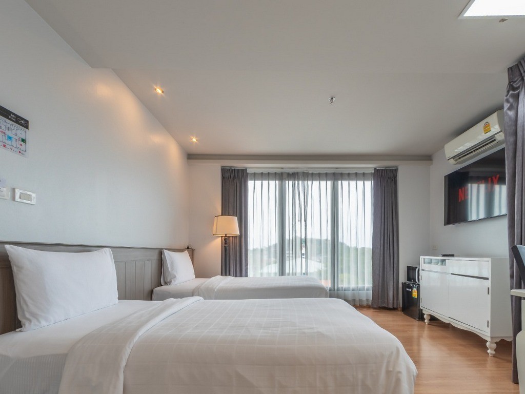 เอ ลิส โฮเทล