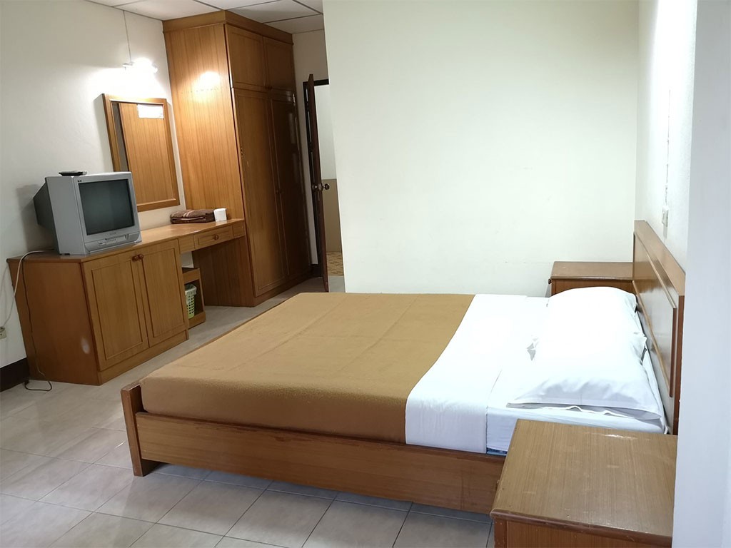 หมี่หวาน แมนชั่น