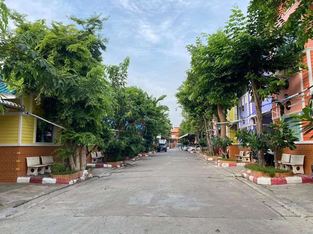 รักกัน รีสอร์ท 2