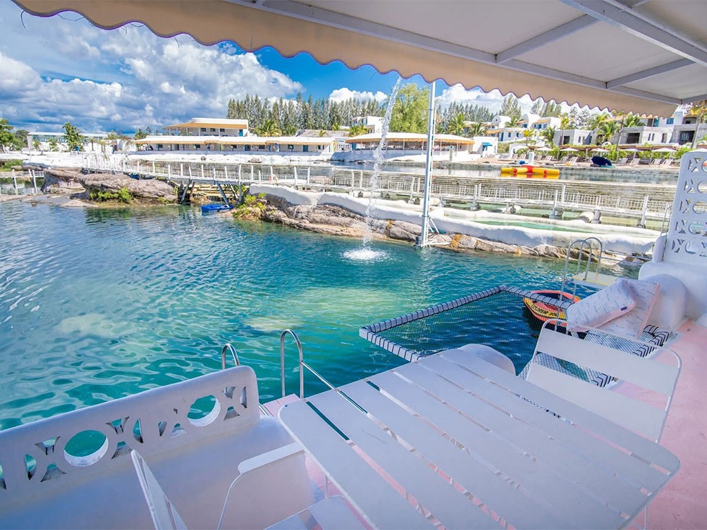 อนันตลีน คาบาน่า