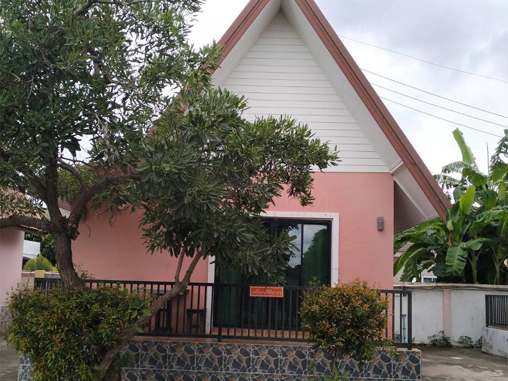 เรือนมารีน่า รีสอร์ท