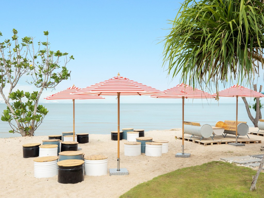 เซ็นทารา ไลฟ์ ชะอํา บีช รีสอร์ท