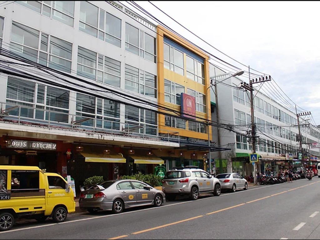 โรงแรมออน ภูเก็ต