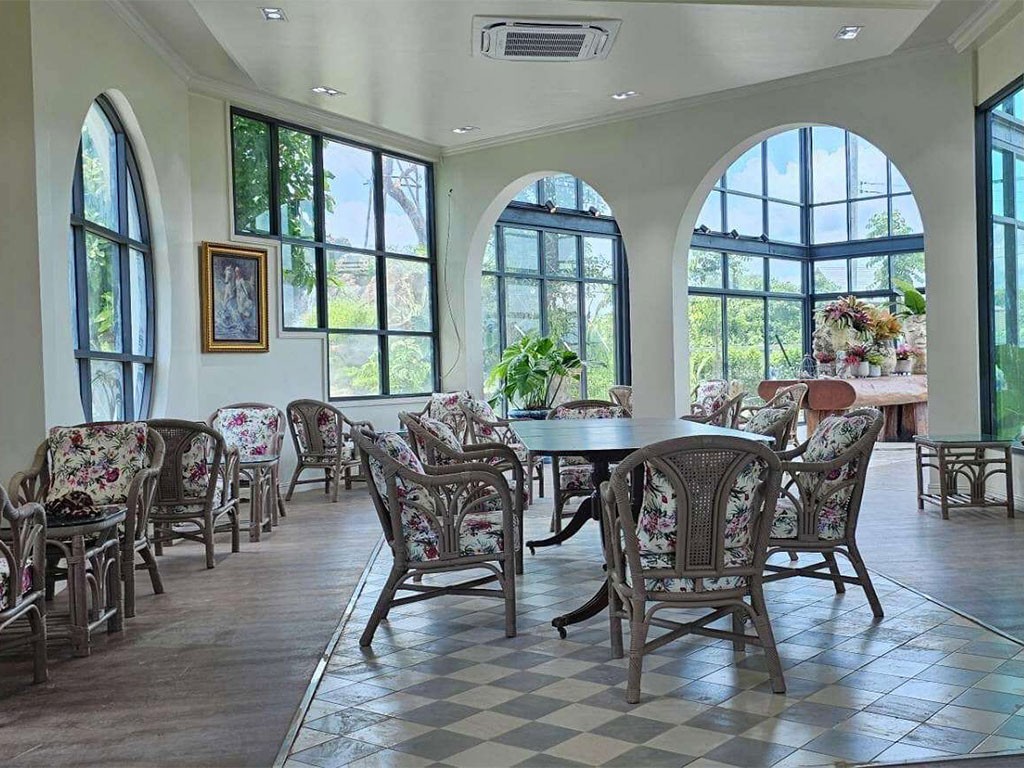 สุพร แกรนด์ โฮเทล