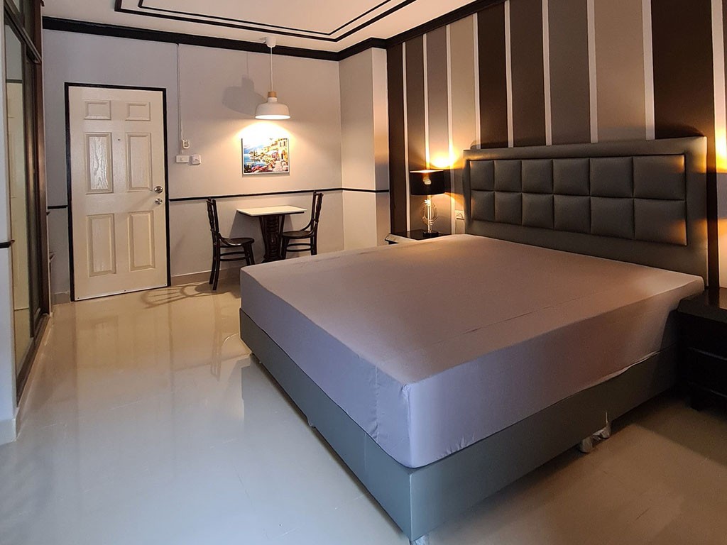 เวนีเซีย รีสอร์ท สาขา ซอย รามอินทรา 14