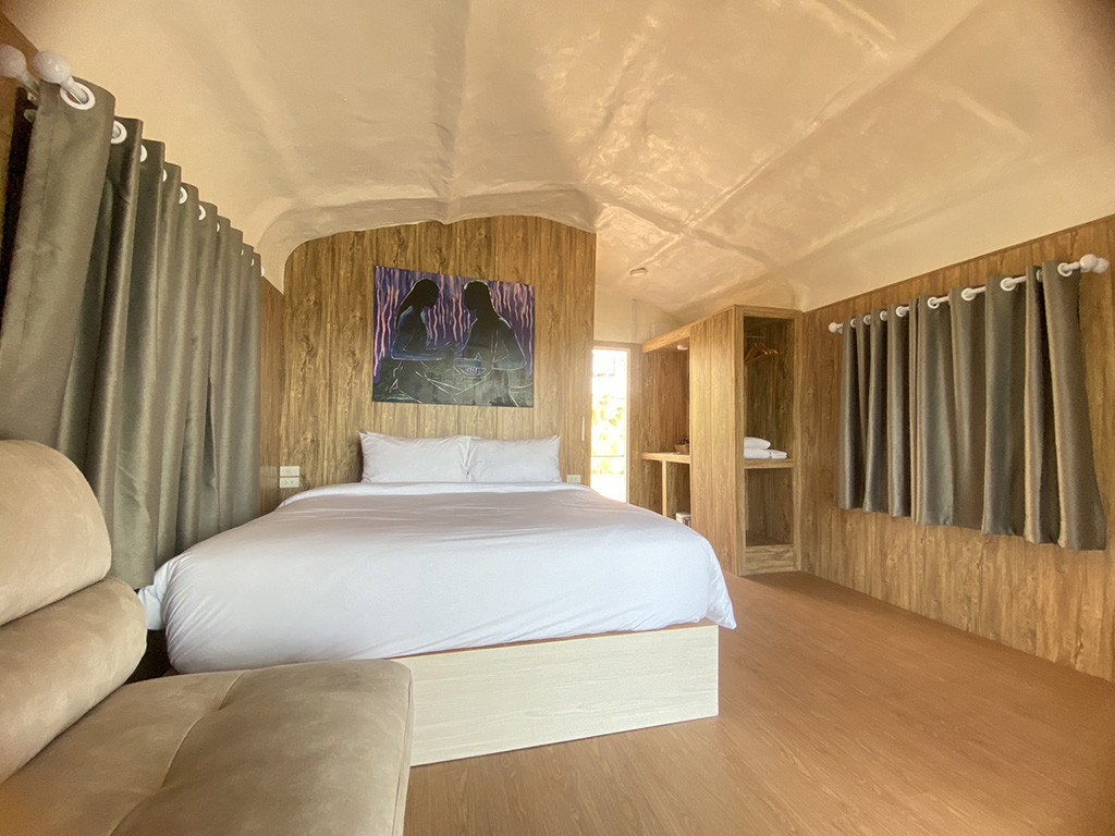 เดอะ แพนดอร่าแคมป์