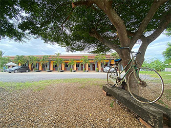 ใบทองธารา รีสอร์ท