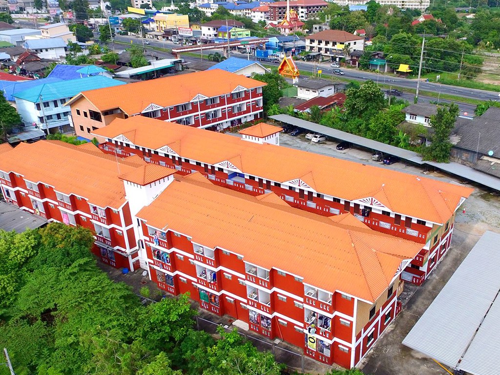 นิวพอร์ต เพลส