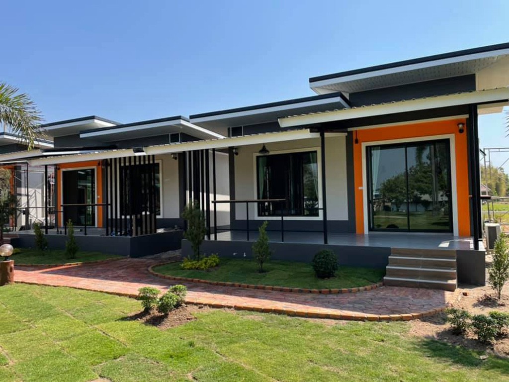 เฮือนเคียงบึง