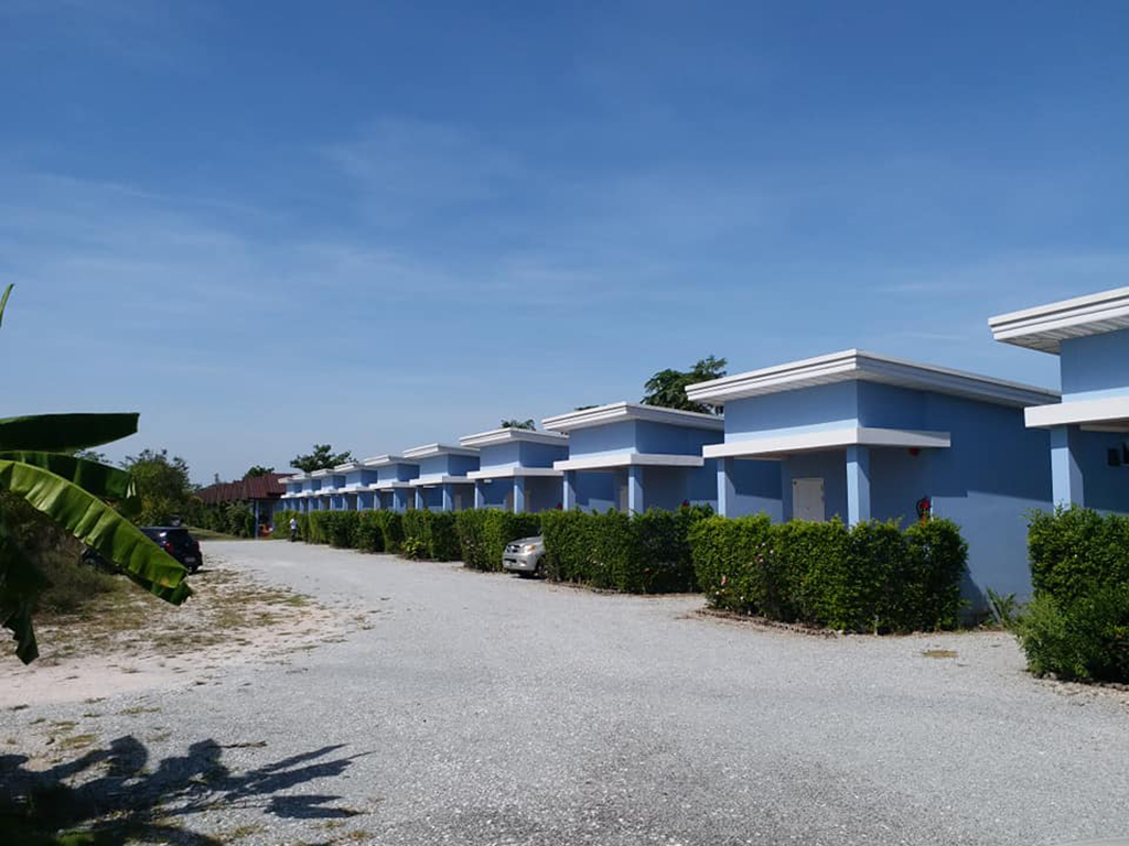 PT House Resort