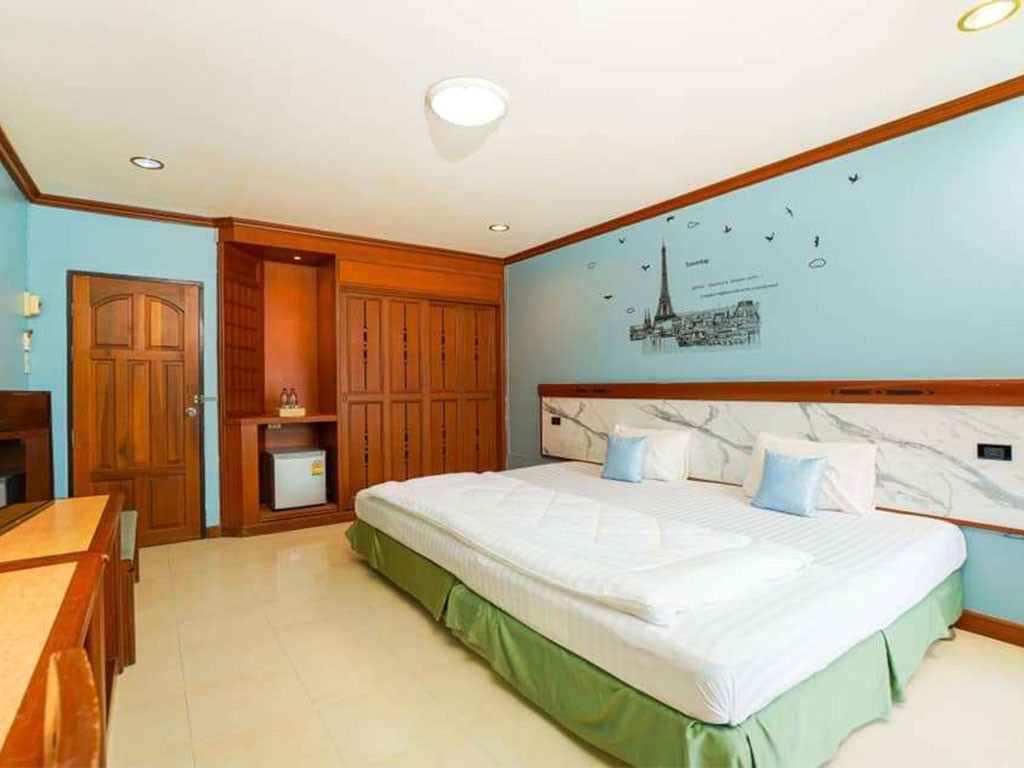 เมธ์ฟ้า