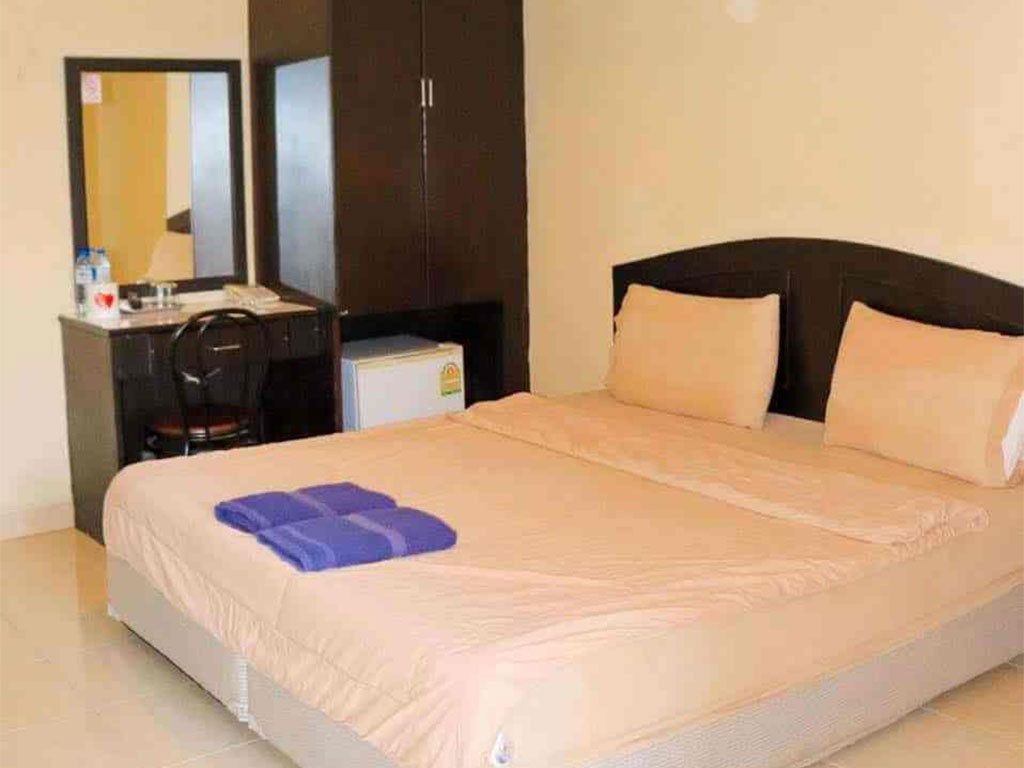 ศรีสุข อพาร์ทเมนท์